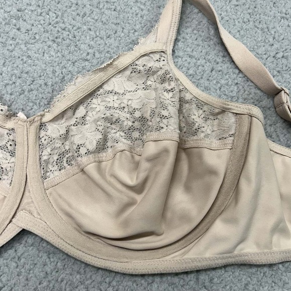 Lilyette Bra 42D Minimizer Bra 0428  Shaping Bra - Picture 5 of 8